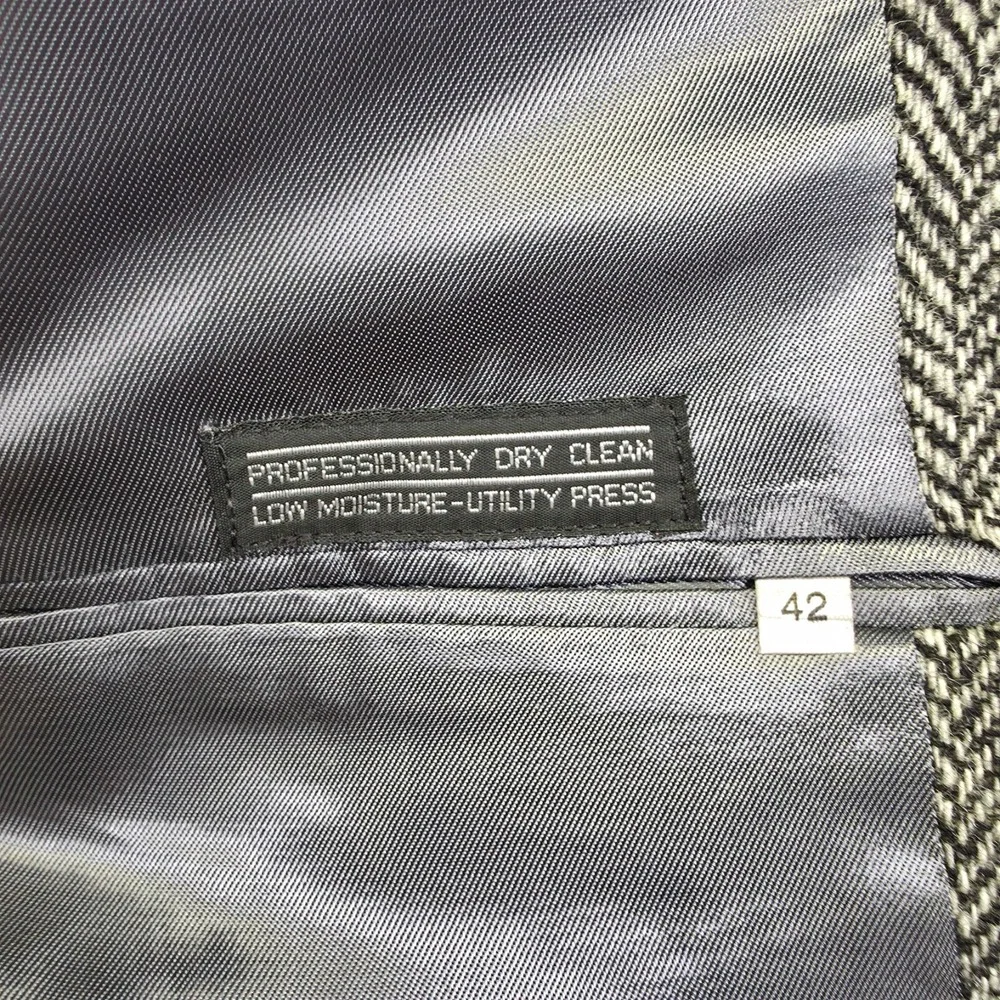 Savile Row Sport Coat Mens 42‎ Gray Herringbone Classic Wool Blazer Tweed Jacket